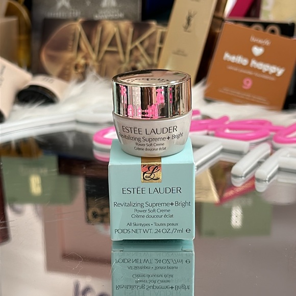 Estée Lauder Revitalizing Supreme + Bright Power Soft Creme - Picture 2 of 2